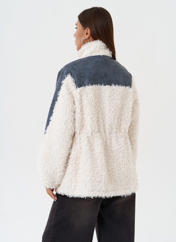 Жакет синего цвета с эко мехом