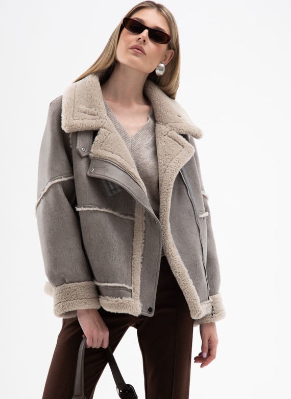 Женская короткая дубленка из эко кожи 