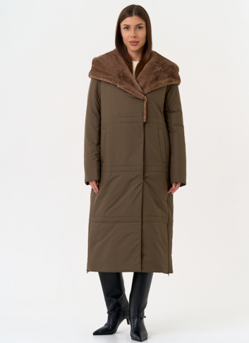 Женское пальто с капюшоном из эко меха под норку