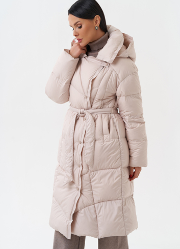 Женский пуховик с капюшоном 