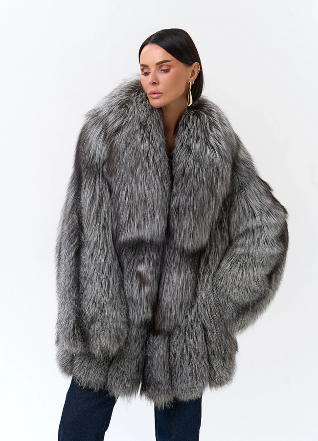 фото Шуба из меха чернобурой лисы модель № 33761