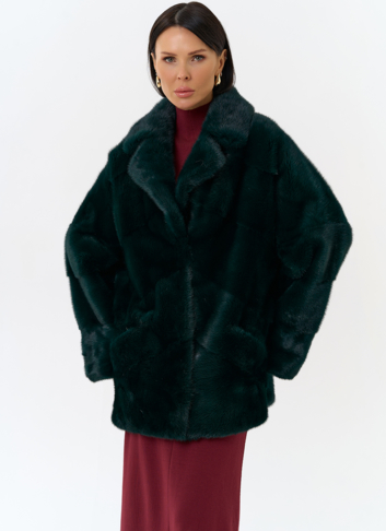 Шуба из меха норки с английским воротником в зеленом цвете Шуба из меха норки с английским воротником в зеленом цвете