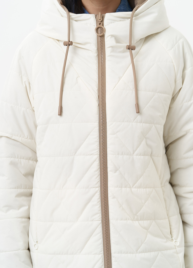 Женская удлиненная куртка с капюшоном модель № 30013 универмаг малина