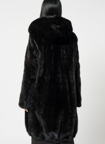 Норковая шуба с капюшоном