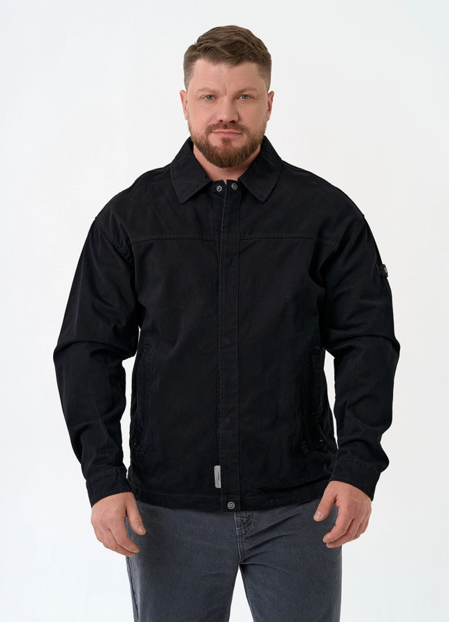 Мужская джинсовая куртка черного цвета модель № 27321 меха малина