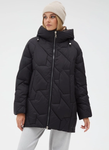 Женский удлиненный пуховик  капюшоном