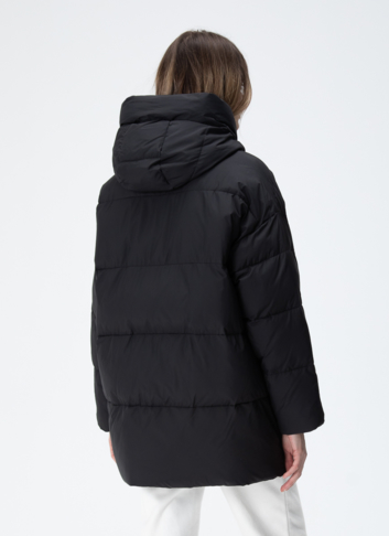 Женский пуховик с капюшоном 