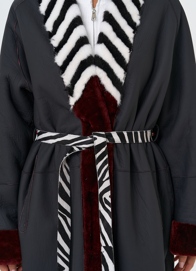 Двусторонняя женская дубленка из овчины SATINO модель № 31398 универмаг малина